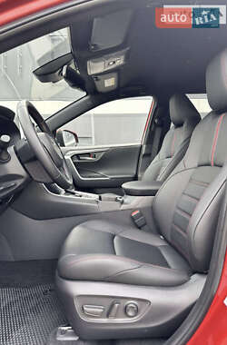 Внедорожник / Кроссовер Toyota RAV4 2021 в Киеве