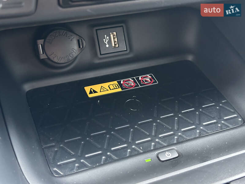 Внедорожник / Кроссовер Toyota RAV4 2024 в Киеве фото 11 Внедорожник / Кроссовер Toyota RAV4 2024 в Киеве