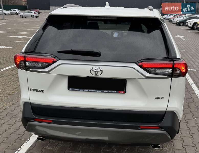 Внедорожник / Кроссовер Toyota RAV4 2019 в Киеве фото 5 Внедорожник / Кроссовер Toyota RAV4 2019 в Киеве