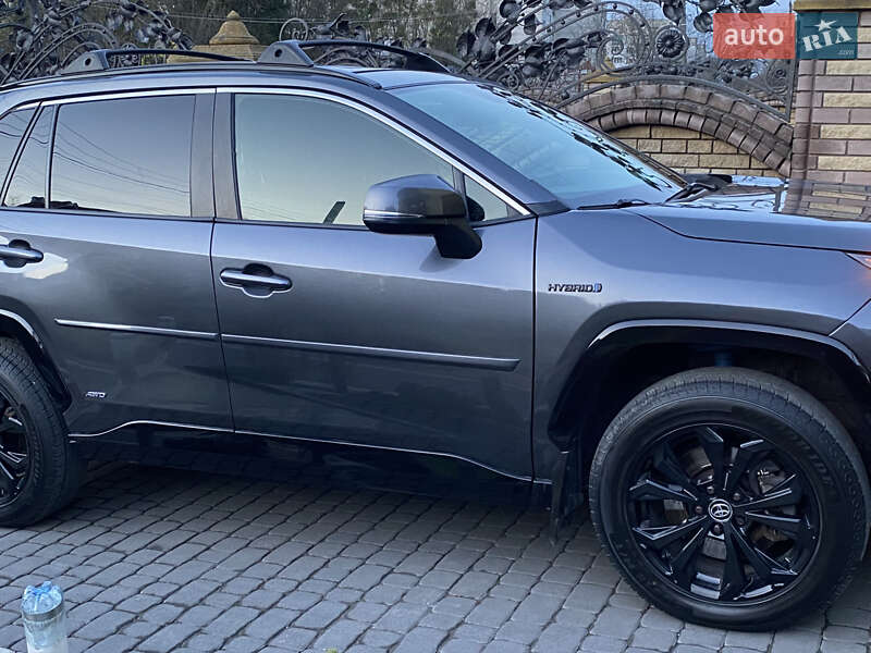 Внедорожник / Кроссовер Toyota RAV4 2022 в Самборе