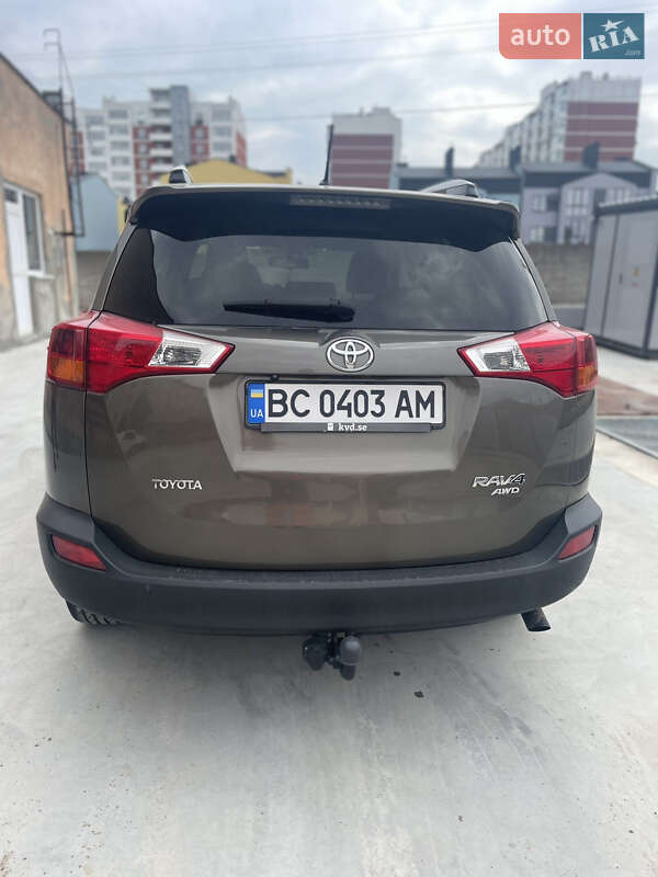 Внедорожник / Кроссовер Toyota RAV4 2013 в Львове