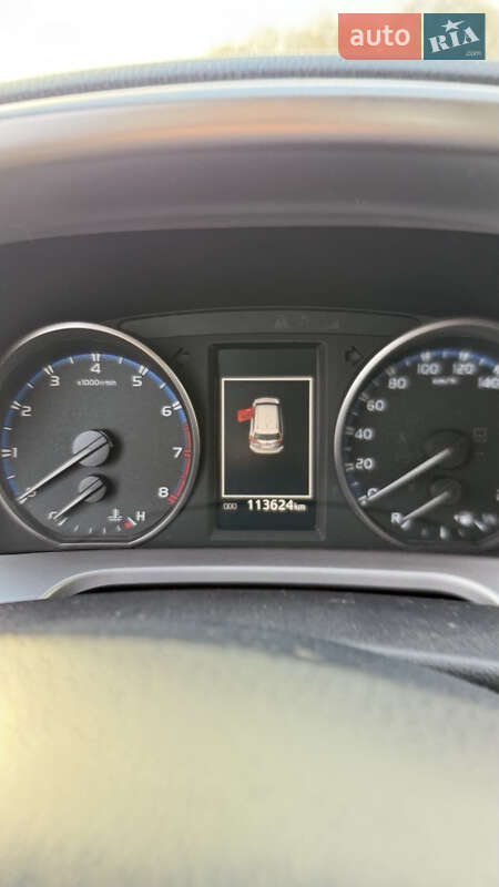 Внедорожник / Кроссовер Toyota RAV4 2016 в Киеве