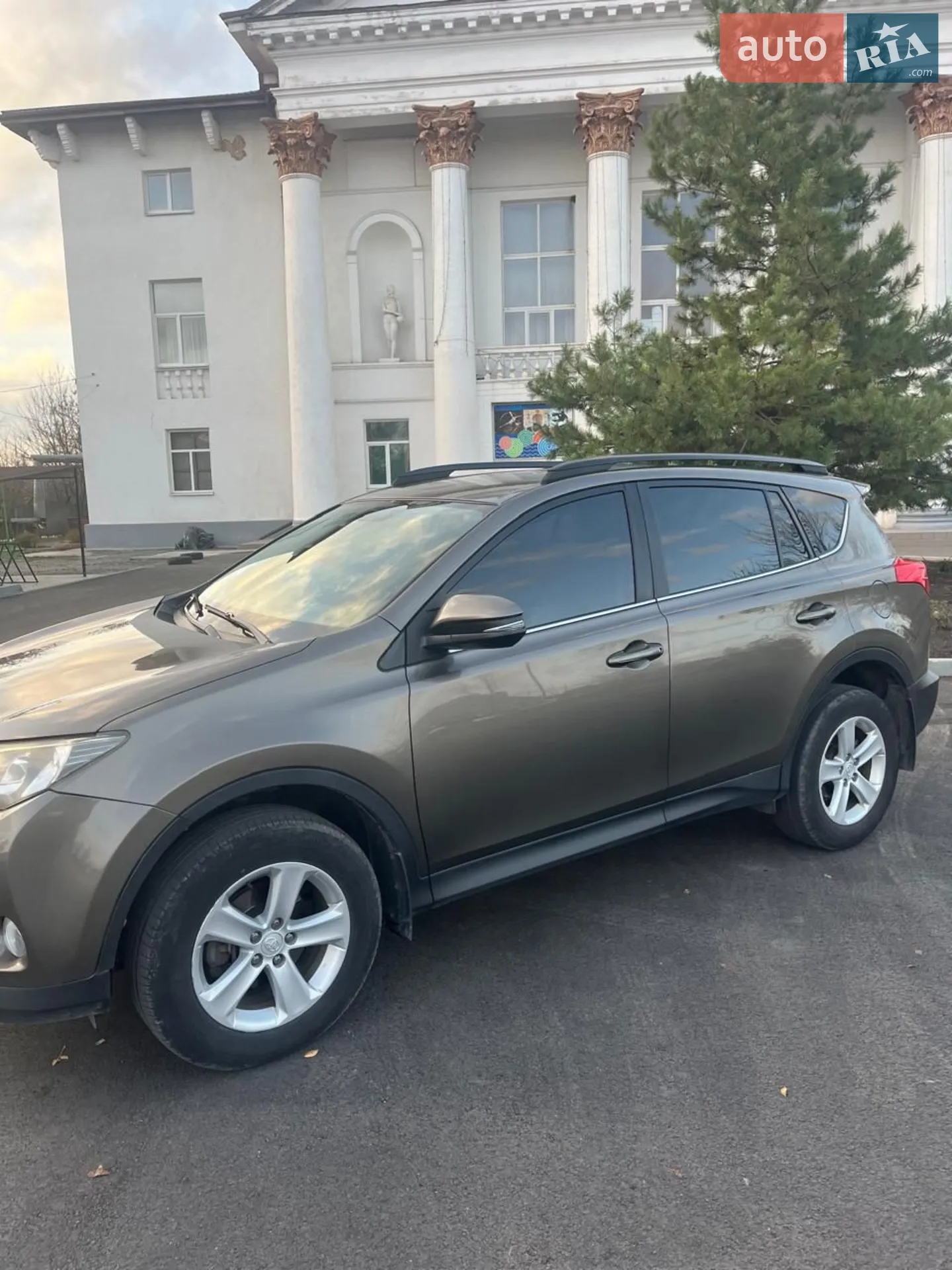 2012 Toyota RAV 4 - мініатюра 13