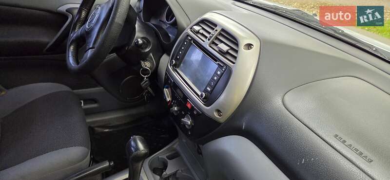 Внедорожник / Кроссовер Toyota RAV4 2003 в Одессе фото 11 Внедорожник / Кроссовер Toyota RAV4 2003 в Одессе