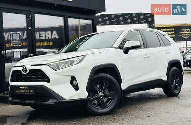 Внедорожник / Кроссовер Toyota RAV4 2021 в Харькове
