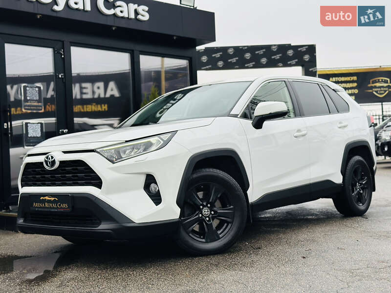 Toyota RAV4 2021