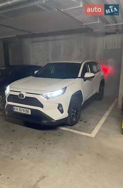 Позашляховик / Кросовер Toyota RAV4 2020 в Ірпені