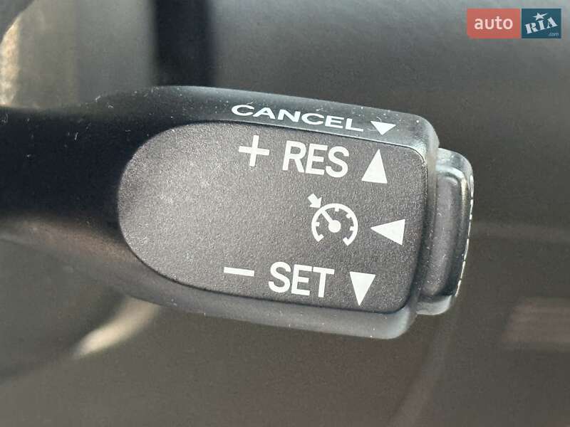 Внедорожник / Кроссовер Toyota RAV4 2008 в Киеве