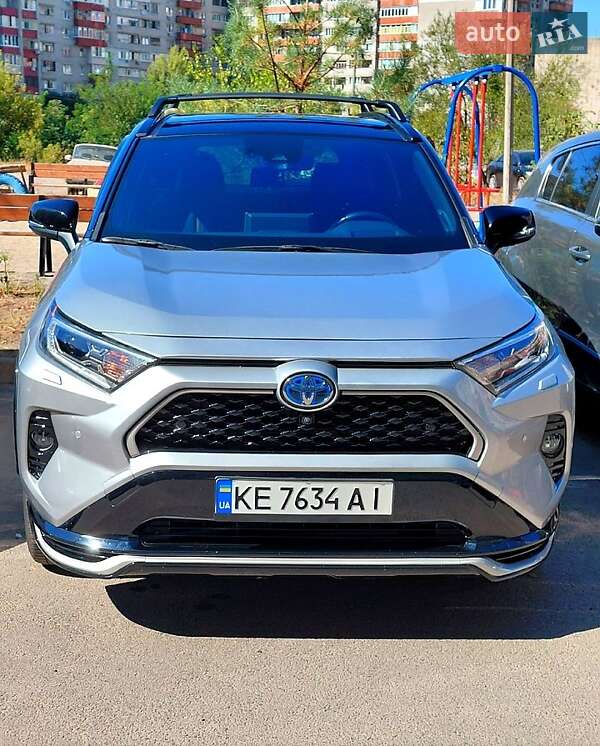 Позашляховик / Кросовер Toyota RAV4 2021 в Дніпрі фото Позашляховик / Кросовер Toyota RAV4 2021 в Дніпрі