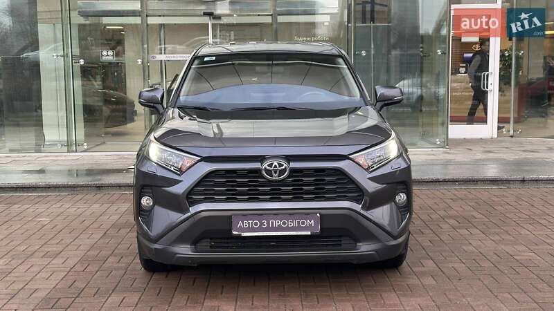 Внедорожник / Кроссовер Toyota RAV4 2020 в Киеве фото 5 Внедорожник / Кроссовер Toyota RAV4 2020 в Киеве