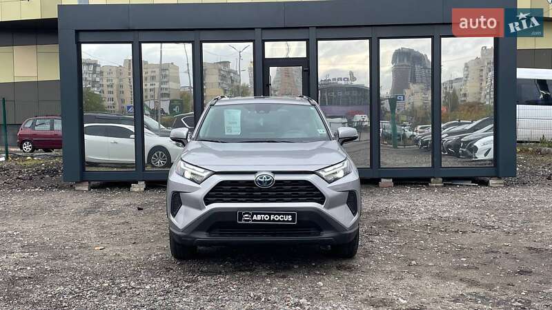 Внедорожник / Кроссовер Toyota RAV4 2024 в Киеве