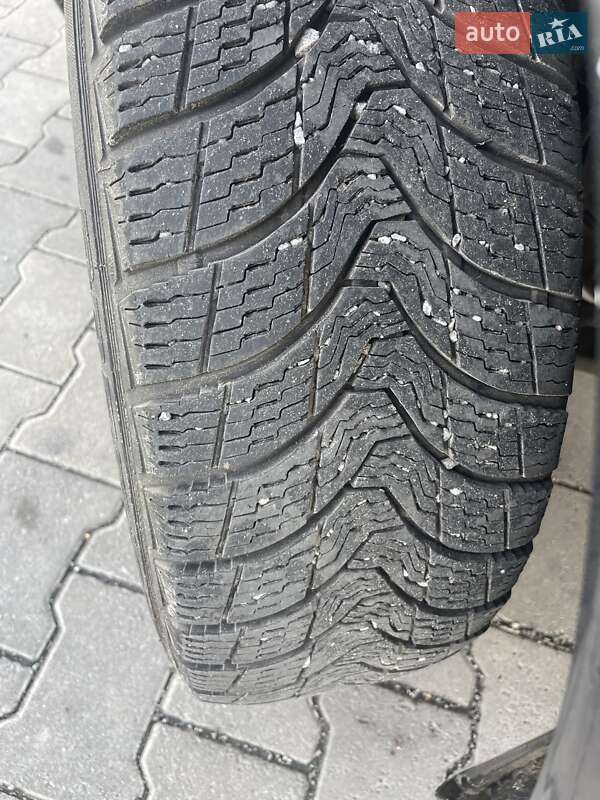 Внедорожник / Кроссовер Toyota RAV4 2005 в Звягеле