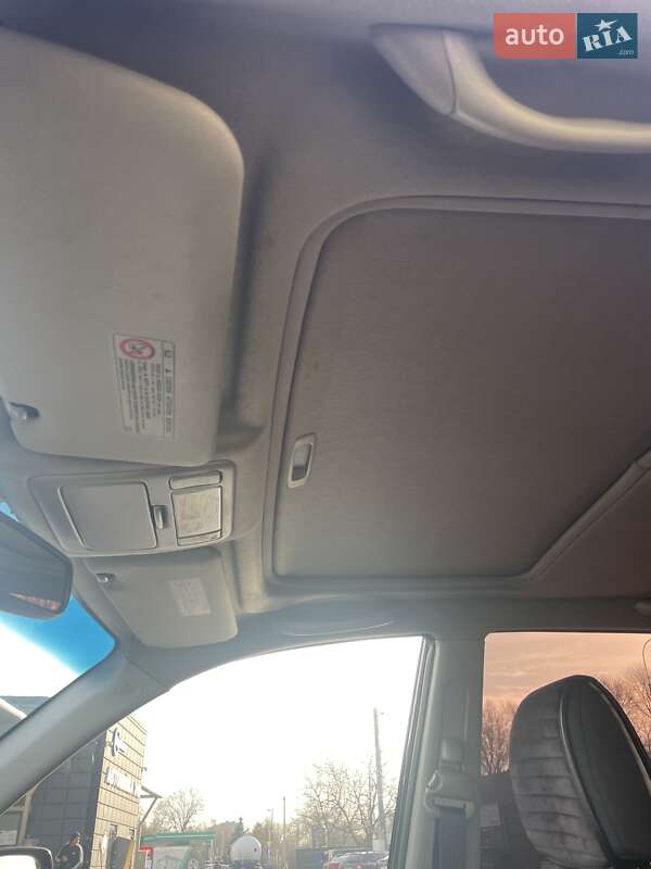 Внедорожник / Кроссовер Toyota RAV4 2005 в Звягеле