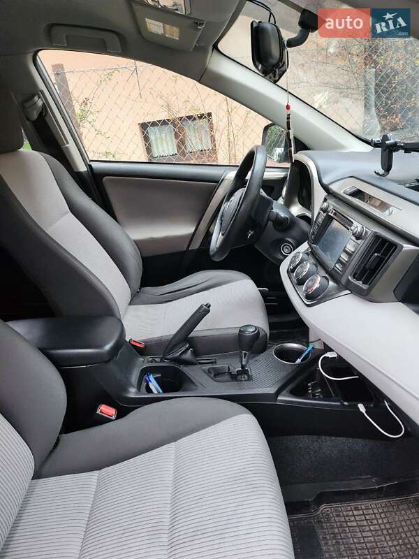 Позашляховик / Кросовер Toyota RAV4 2013 в Львові фото 11 Позашляховик / Кросовер Toyota RAV4 2013 в Львові