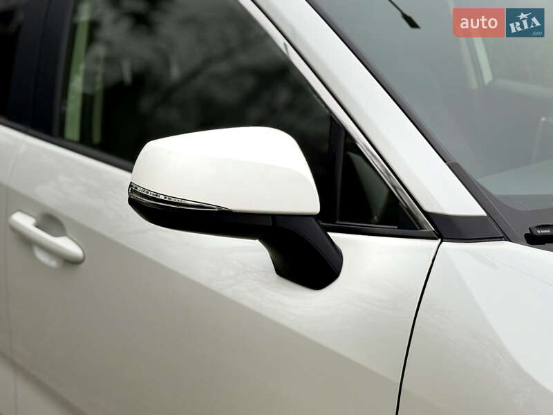 Внедорожник / Кроссовер Toyota RAV4 2019 в Харькове фото 19 Внедорожник / Кроссовер Toyota RAV4 2019 в Харькове