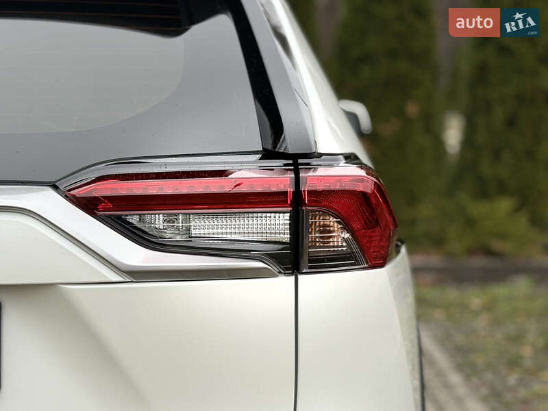 Внедорожник / Кроссовер Toyota RAV4 2019 в Харькове фото 29 Внедорожник / Кроссовер Toyota RAV4 2019 в Харькове