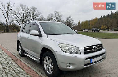 Внедорожник / Кроссовер Toyota RAV4 2007 в Каневе