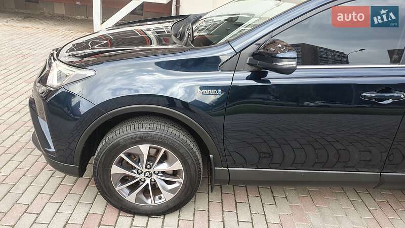 Внедорожник / Кроссовер Toyota RAV4 2017 в Харькове фото 17 Внедорожник / Кроссовер Toyota RAV4 2017 в Харькове