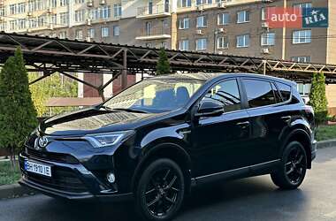Внедорожник / Кроссовер Toyota RAV4 2018 в Одессе