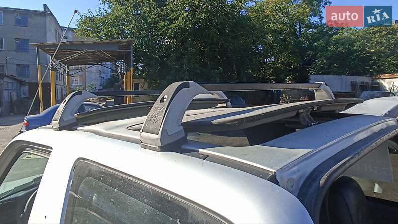 Внедорожник / Кроссовер Toyota RAV4 1997 в Одессе