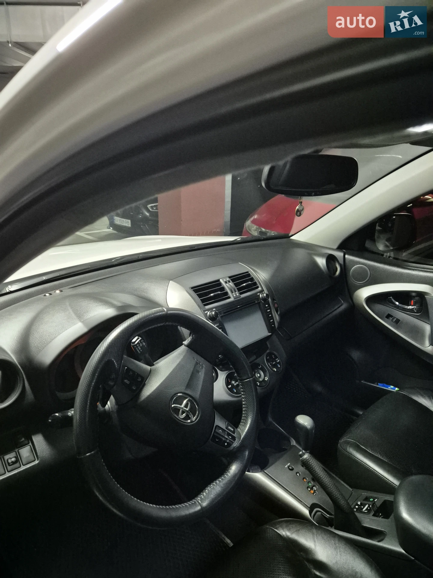 2011 Toyota RAV 4 - мініатюра 32