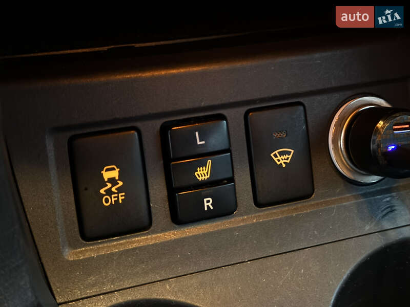 Внедорожник / Кроссовер Toyota RAV4 2011 в Одессе фото 57 Внедорожник / Кроссовер Toyota RAV4 2011 в Одессе