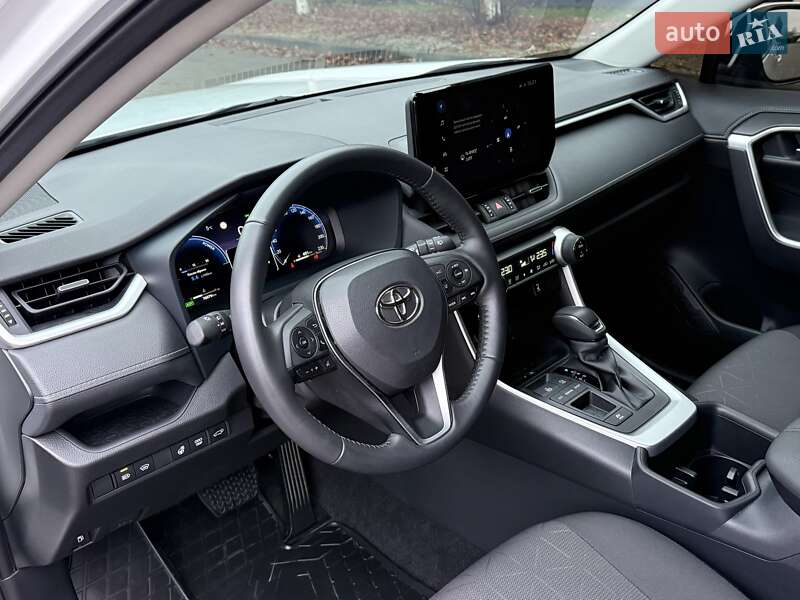 Внедорожник / Кроссовер Toyota RAV4 2023 в Белой Церкви фото 28 Внедорожник / Кроссовер Toyota RAV4 2023 в Белой Церкви