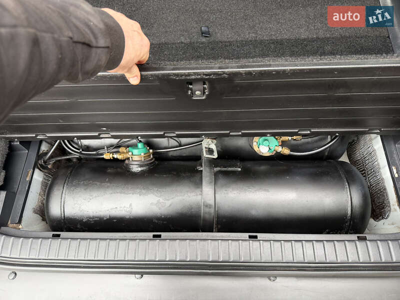 Внедорожник / Кроссовер Toyota RAV4 2011 в Одессе