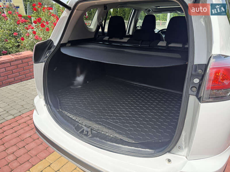 Внедорожник / Кроссовер Toyota RAV4 2016 в Виннице фото 17 Внедорожник / Кроссовер Toyota RAV4 2016 в Виннице