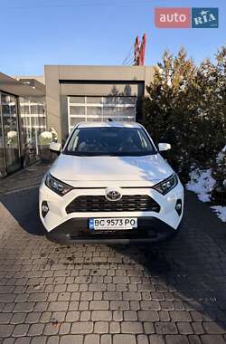 Внедорожник / Кроссовер Toyota RAV4 2019 в Львове