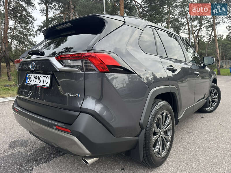 Позашляховик / Кросовер Toyota RAV4 2024 в Києві фото 17 Позашляховик / Кросовер Toyota RAV4 2024 в Києві