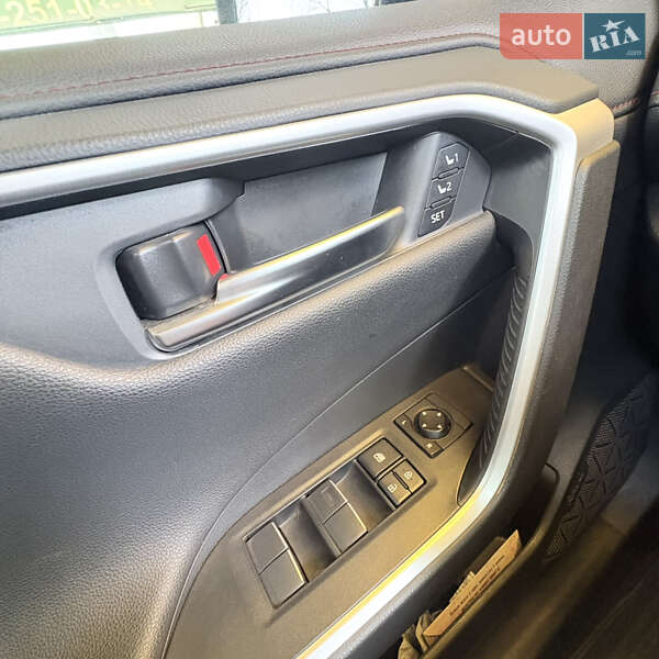 Внедорожник / Кроссовер Toyota RAV4 2021 в Запорожье фото 41 Внедорожник / Кроссовер Toyota RAV4 2021 в Запорожье