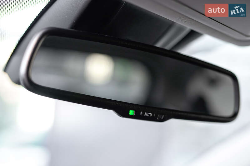 Внедорожник / Кроссовер Toyota RAV4 2021 в Львове