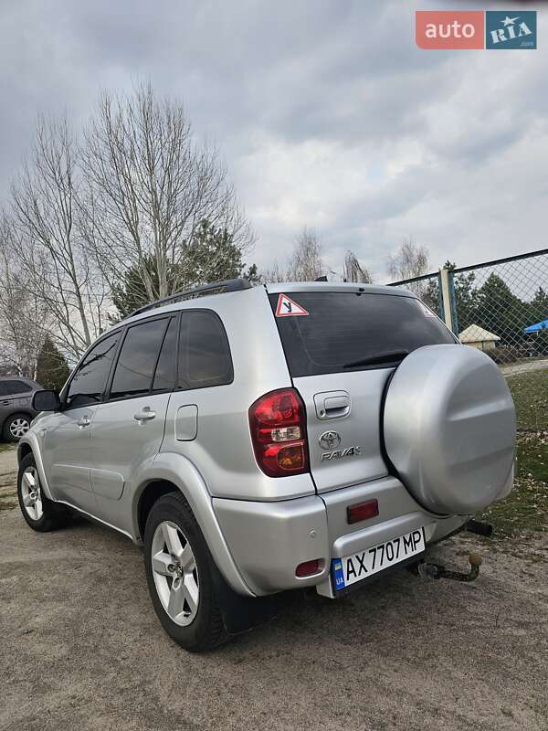 Внедорожник / Кроссовер Toyota RAV4 2005 в Харькове фото 2 Внедорожник / Кроссовер Toyota RAV4 2005 в Харькове