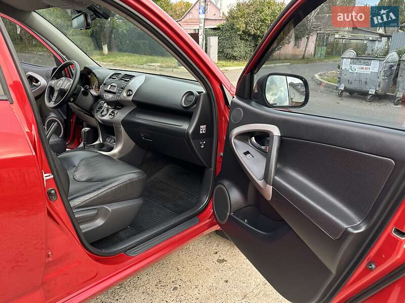 Позашляховик / Кросовер Toyota RAV4 2008 в Одесі