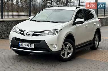Позашляховик / Кросовер Toyota RAV4 2014 в Білій Церкві