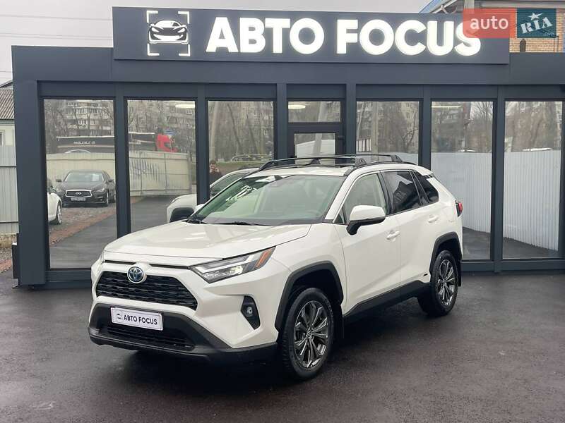 Внедорожник / Кроссовер Toyota RAV4 2022 в Киеве