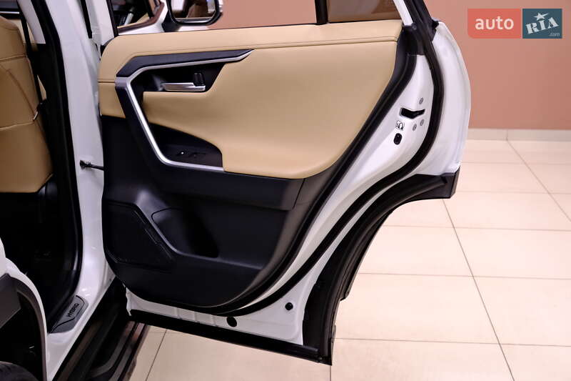 Позашляховик / Кросовер Toyota RAV4 2019 в Одесі