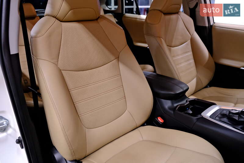 Позашляховик / Кросовер Toyota RAV4 2019 в Одесі