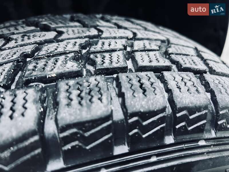 Внедорожник / Кроссовер Toyota RAV4 2008 в Тернополе