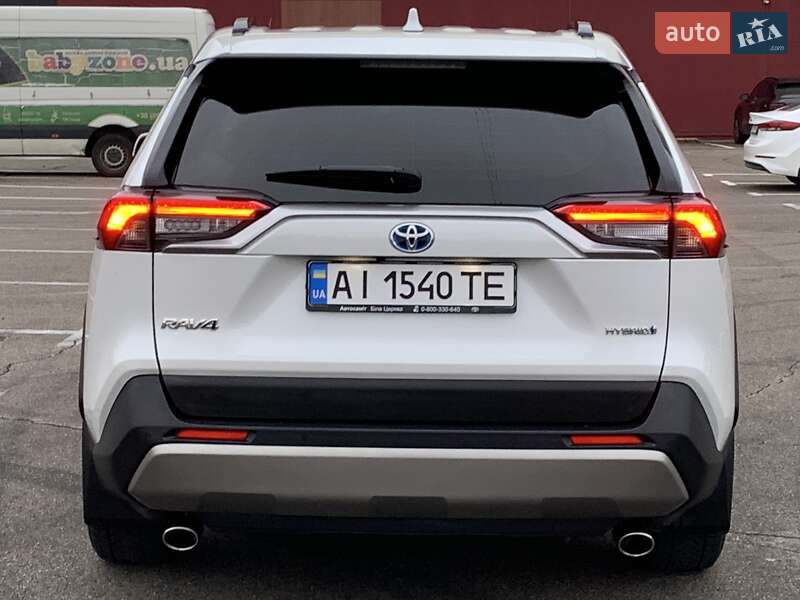 Позашляховик / Кросовер Toyota RAV4 2023 в Києві