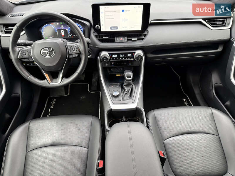 Позашляховик / Кросовер Toyota RAV4 2024 в Києві