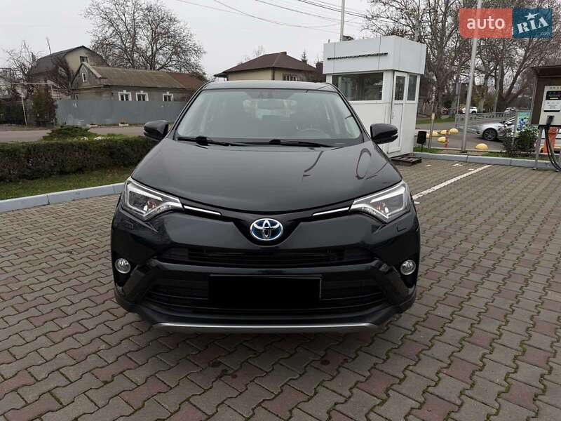 Внедорожник / Кроссовер Toyota RAV4 2017 в Одессе