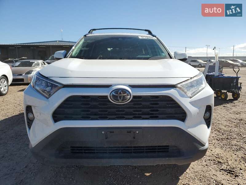 Внедорожник / Кроссовер Toyota RAV4 2019 в Львове