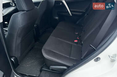 Позашляховик / Кросовер Toyota RAV4 2014 в Києві