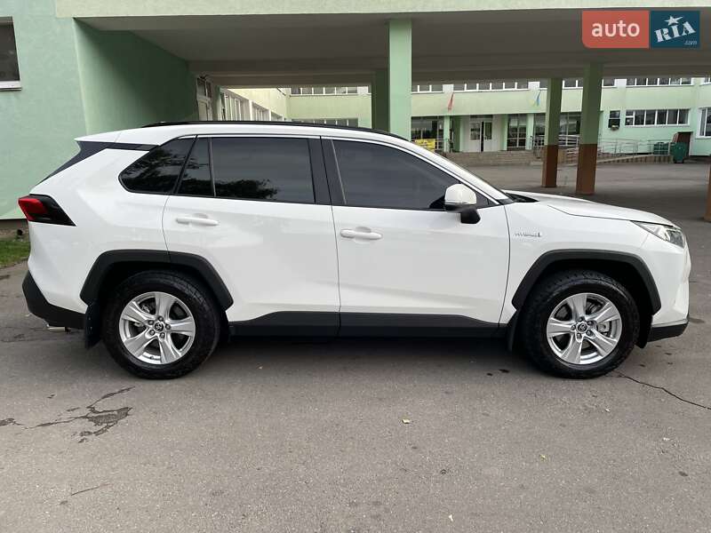 Внедорожник / Кроссовер Toyota RAV4 2022 в Виннице
