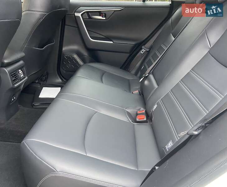 Внедорожник / Кроссовер Toyota RAV4 2019 в Хмельницком фото 45 Внедорожник / Кроссовер Toyota RAV4 2019 в Хмельницком