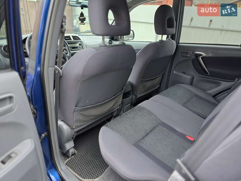 Позашляховик / Кросовер Toyota RAV4 2003 в Бердичеві фото 12 Позашляховик / Кросовер Toyota RAV4 2003 в Бердичеві