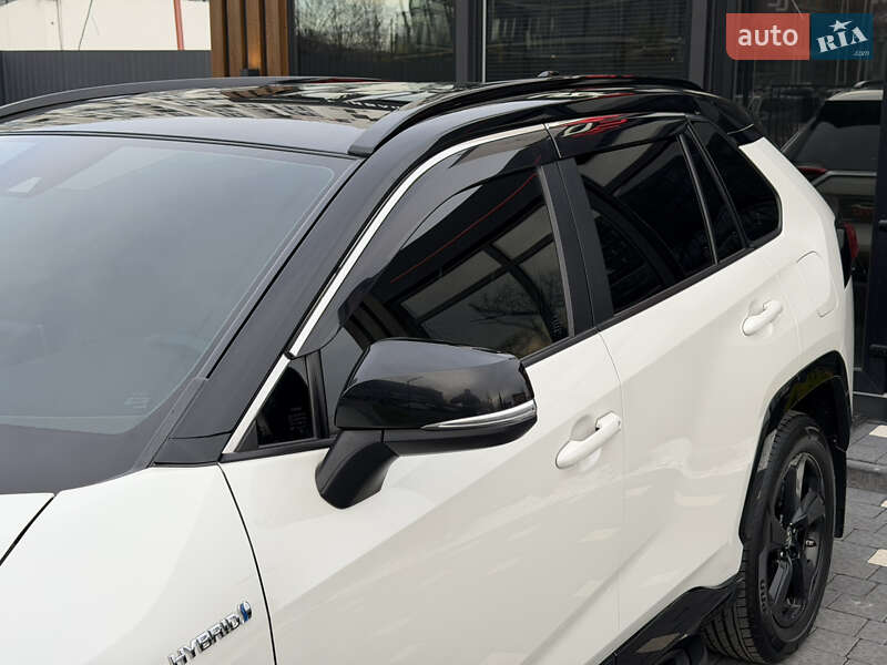 Внедорожник / Кроссовер Toyota RAV4 2020 в Ужгороде фото 13 Внедорожник / Кроссовер Toyota RAV4 2020 в Ужгороде