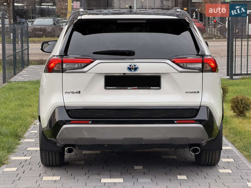 Внедорожник / Кроссовер Toyota RAV4 2020 в Ужгороде фото 20 Внедорожник / Кроссовер Toyota RAV4 2020 в Ужгороде